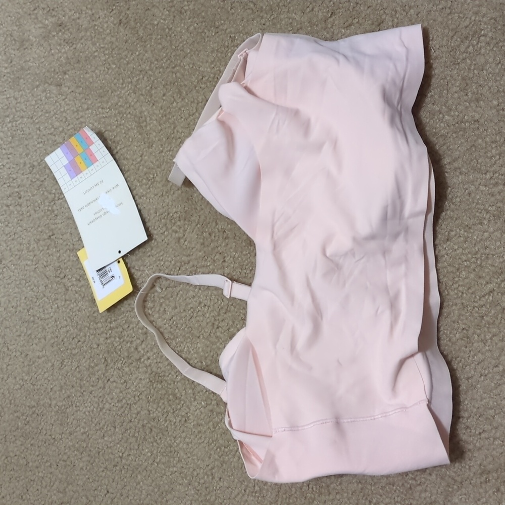 Seamless Triangle Microfiber Bra Size XL - Picture 6 of 7